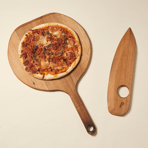 Pizza paddle board and cutter Pizza paddle board and cutter